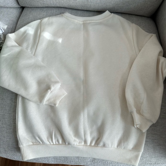 Bundle- blanket hoodie, Zara top and H&M sweater - Picture 10 of 11